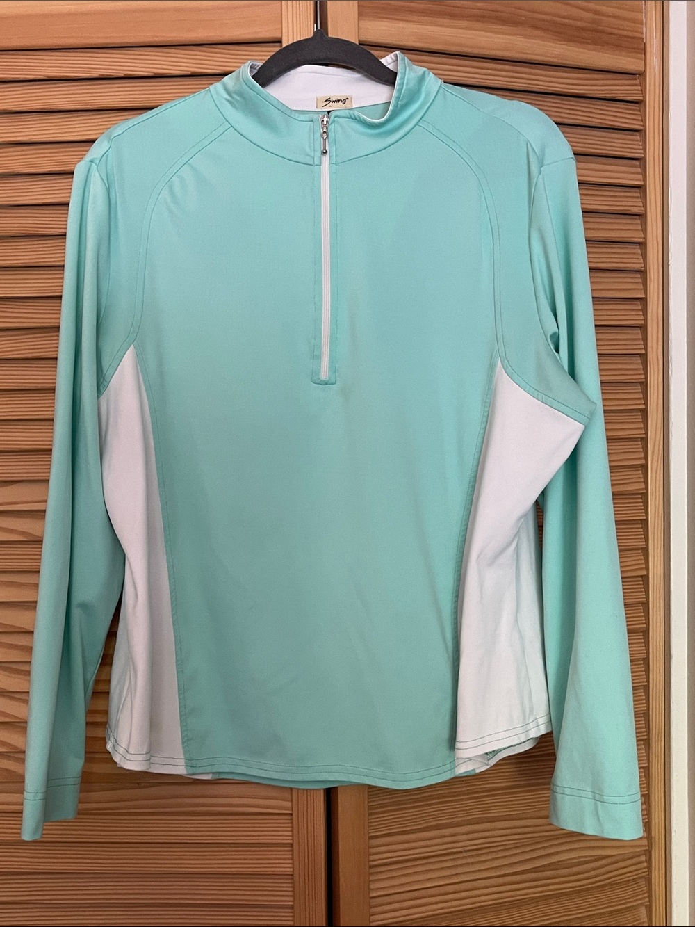 Women's Aqua Long-Sleeve Rash Guard Swim Top